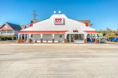 OYO Hotel Waco University Area/ I-35