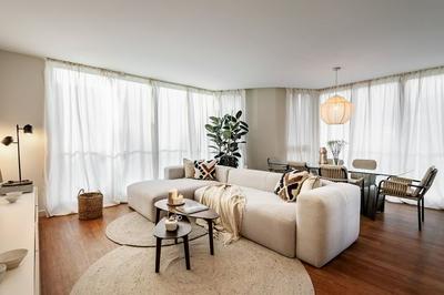 Java - 3 Bedroom and Shared Pool in Almagro