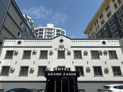 Grand Zamin Hotel