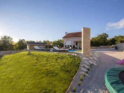 Holiday Home Jelena's Paradise