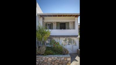 Private Villa Agia Irini, 350 Meter to the Beach for 4 Guests With Pool Access!