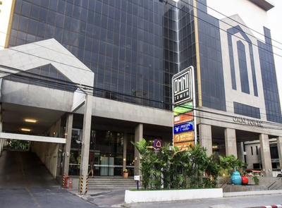 Omnitower cozy apartment