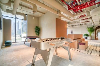 Modern 1BR w Balcony in Business Bay