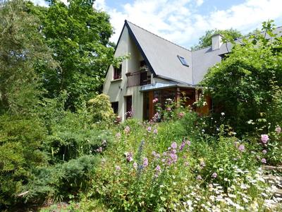 Quiet Duplex Apartment in St Briac sur Mer