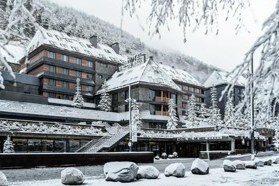 Hotel Val De Neu