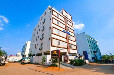 FabHotel Namaha Suites