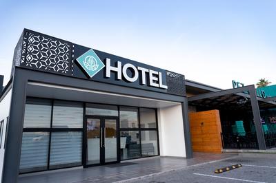 653 Hotel