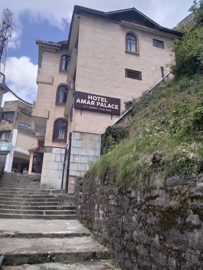 Goroomgo Amar Palace Shimla