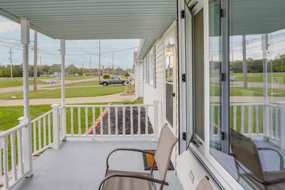 Pet-friendly Lorain Retreat w/ Fenced Yard!