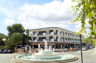 Apartamentos Cala LLonga Playa Ibiza