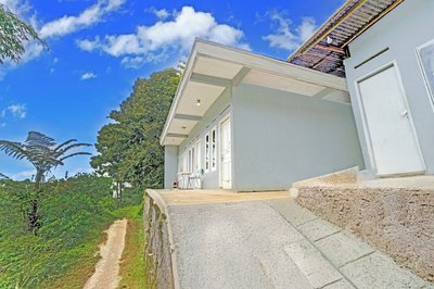 OYO 95065 Villa Ade