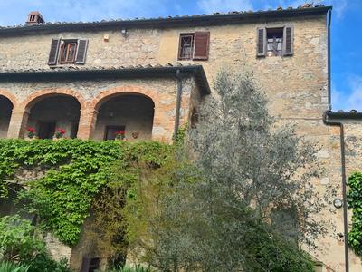 Tuscan Countryside Charm by Sea N' Rent