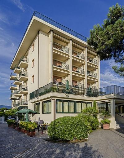 Hotel Paris