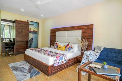 Pax Hotel Rock Villa