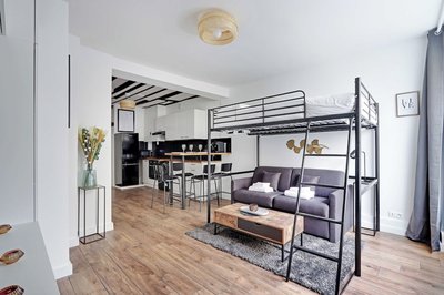 Spacious Studio in Cute Neighborhood