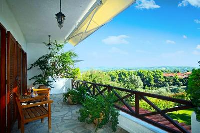 Elani Private Retreat - Villa Anna Garden Escape