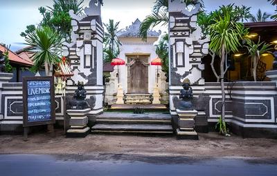 Pondok Baruna Frangipani Resort