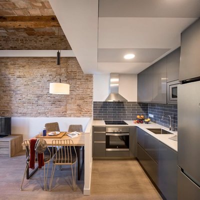 Pau Claris Design Apt. Next to Paseo de Gracia