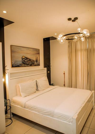 Luxury Apartment at Embassy