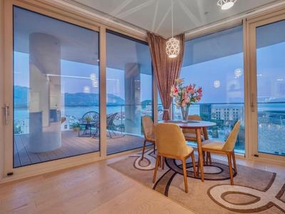 One bedroom apartment-Sea&Old Town view