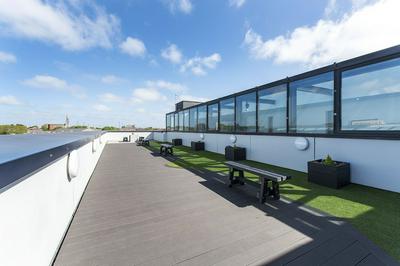 Yugo Explore - Broadstone Hall