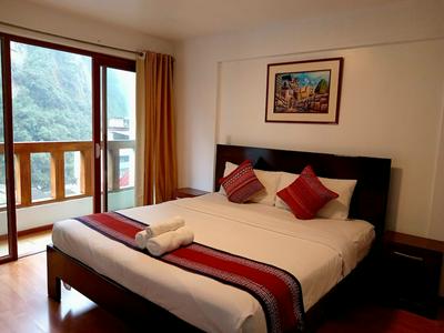 El Quetzal Machu Picchu