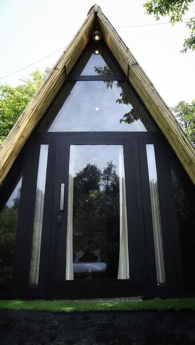 Arahnyam Pool Side Cafe & Resort