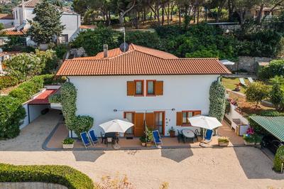 Appartamento Villa da 2 Fino a 4 Persone Giardino