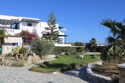 Crystal Naxos 2 Apartments at Mikri Vigla