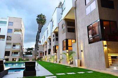 The Courtyard at Vanga