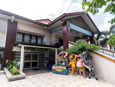 Quezon Premier Hotel Candelaria