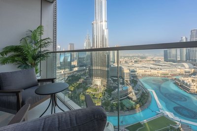 Cozy 2-bedroom Apartment Perfect for Family in Downtown With Burj Khalifa Views