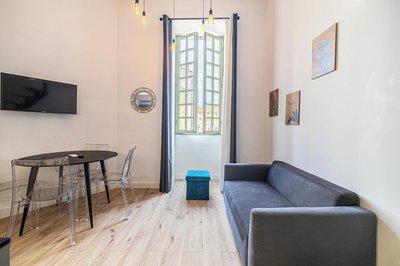 A/C Mezzanine Apt 1br/2p - Place Garibaldi