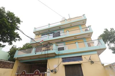 SPOT ON 92037 Jokotole 2 Homestay