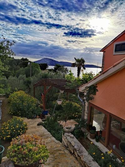 Njoko - sea View & Private Parking - A1 Plavi