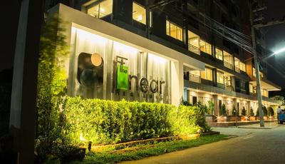 The Near Residence - Sriracha