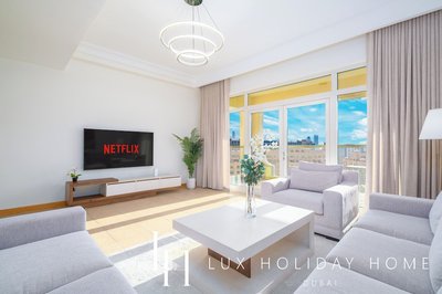 LUX The Palm Island Shoreline Suite