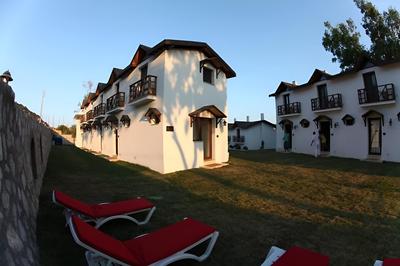Karaburun Mimoza Apart Hotel