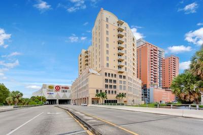 Towers of Dadeland by Miami Vacations