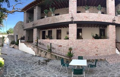 Hotel Hacienda ecoturistica la Salitrera