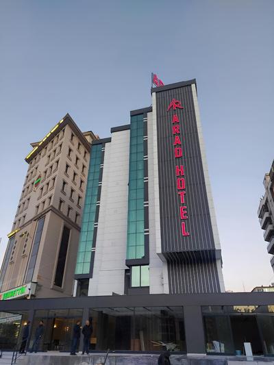 Arad Otel