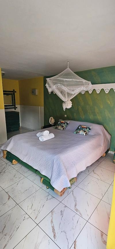 DREAMS PARADISE RESIDENCE DE VINGTS STUDIOS  PLUS UNE SUITE DE LUXE AVEC BAIGNOIRE