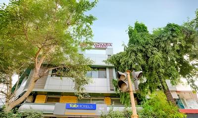 Fabhotel Chandan Residency