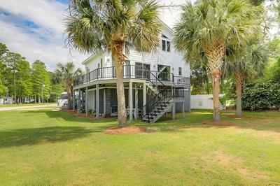 New Bern Home w/ Water View ~ 6 Mi to Downtown!