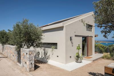 OPENNESS. House by the sea.