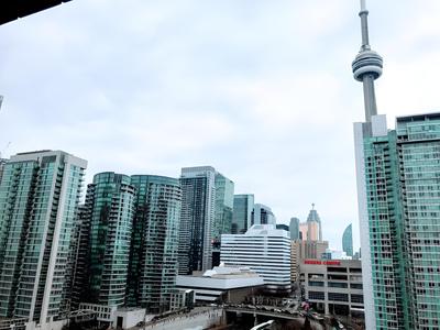 Room near Blue Jays CN Tower