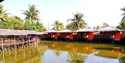 El Puerto Marina Beach Resort