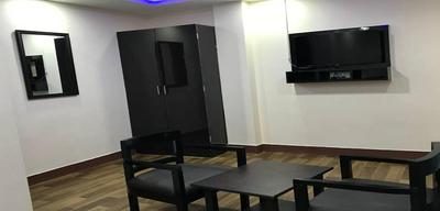 MeroStay  140 Hotel Paradise