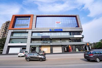 Fabhotel Niraant