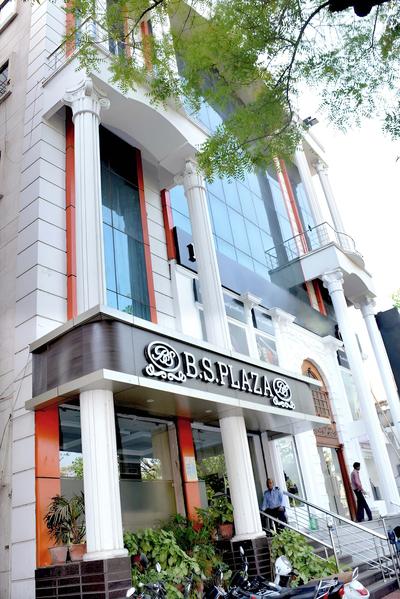 B.S.Park Plaza